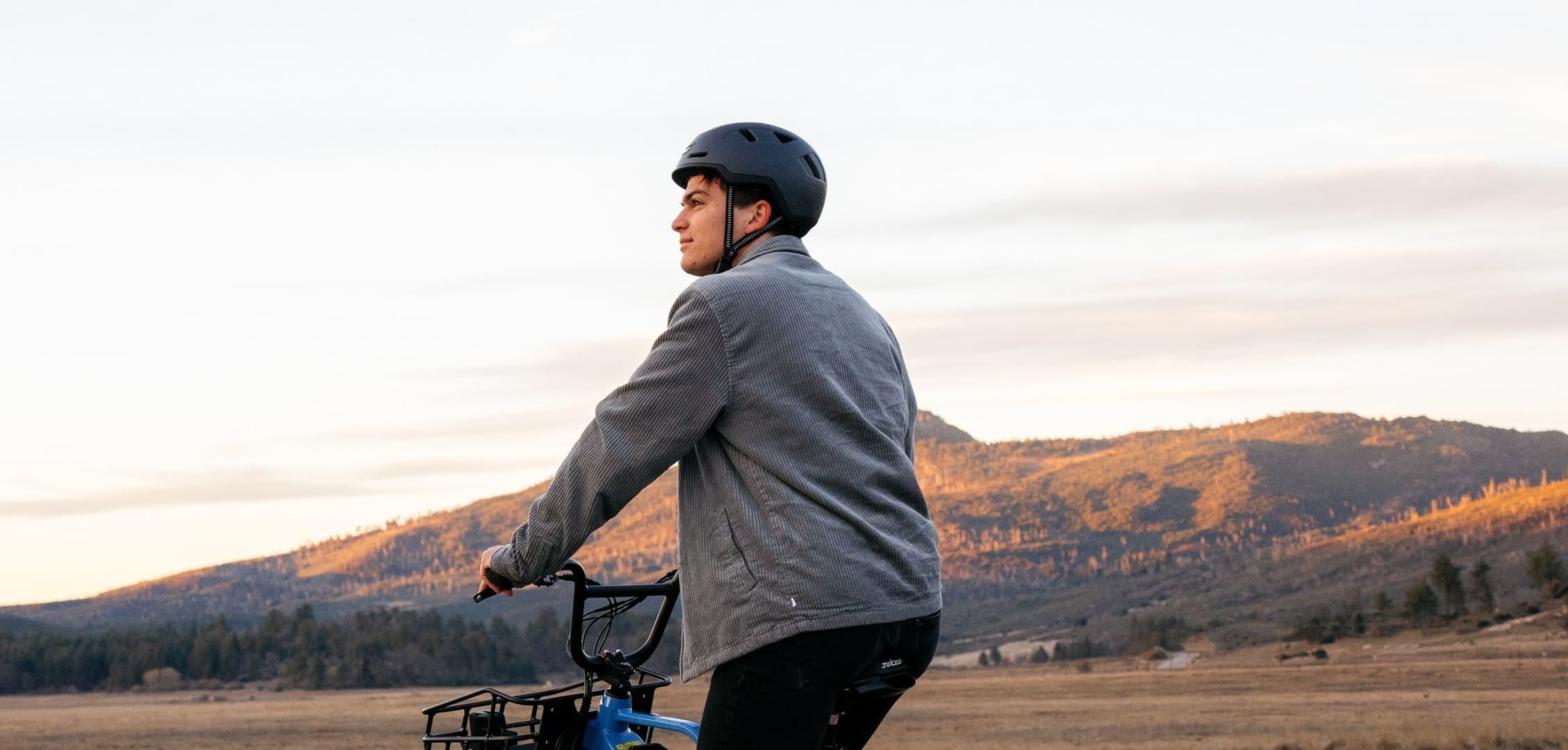 Save Your Noggin With This Excellent E-Bike Helmet